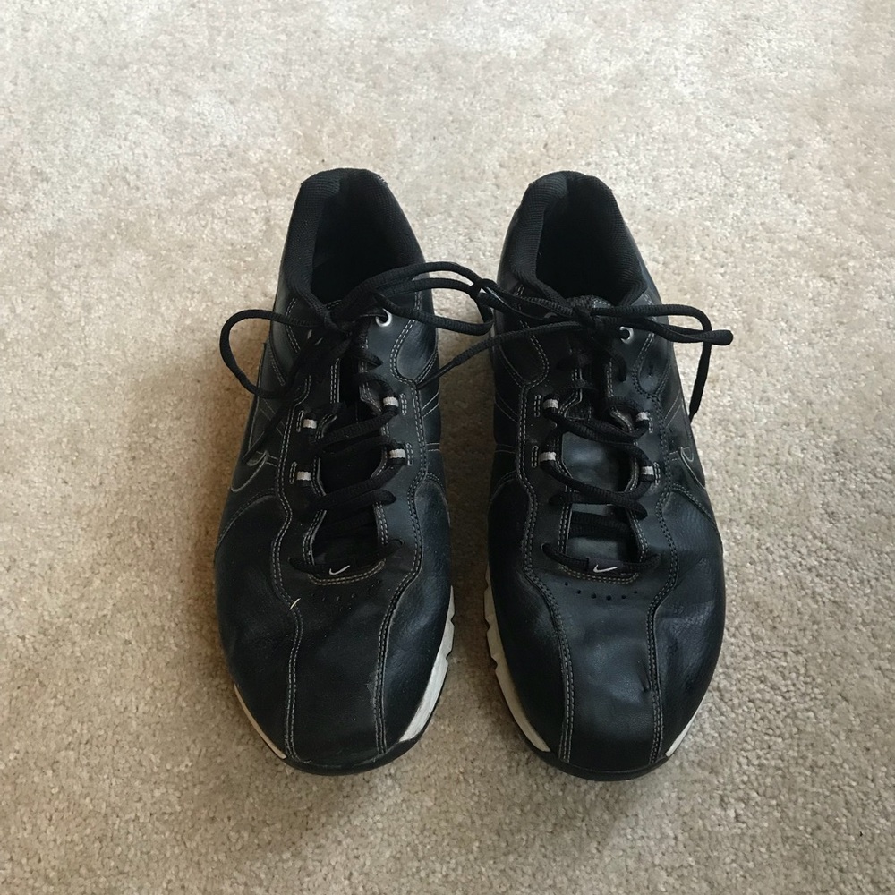 Men’s Black Nike Baseball Cleats Size 12
